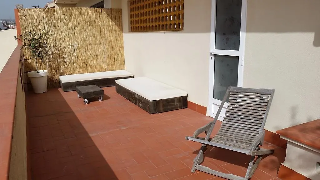 Apart-Hotel Miramar Badalona